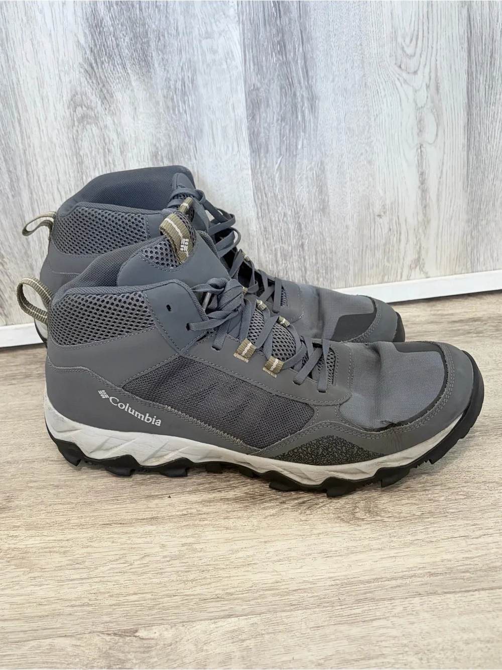 Columbia Flow Centre Hiking Boots Men's 14 Gray Lace Up Ankle Techlite Outdoor